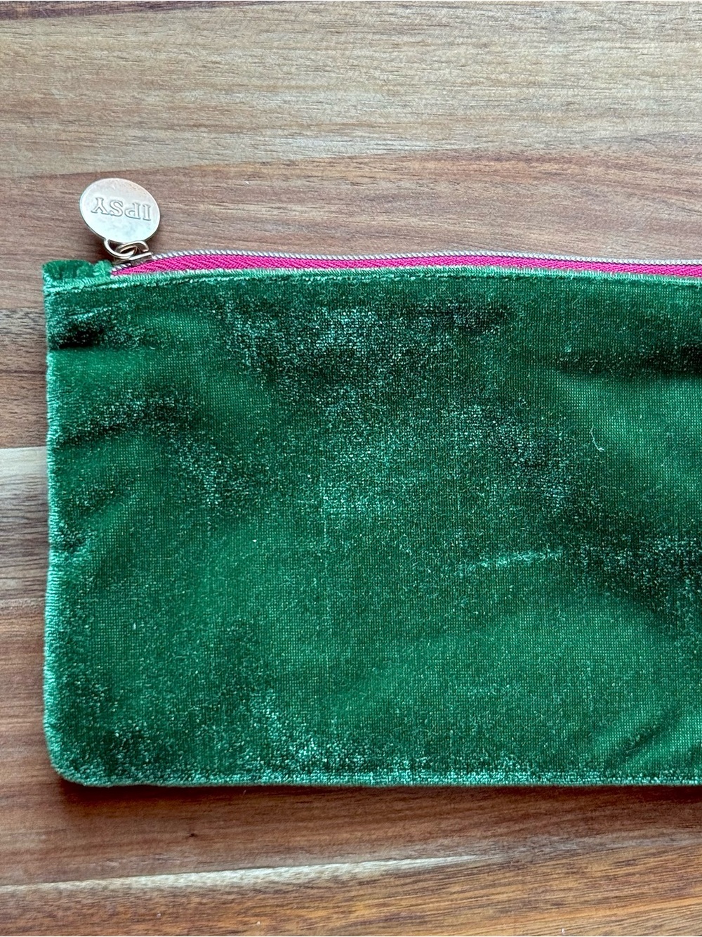 ipsy green velvet zippered pouch makeup bag